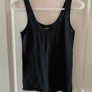 SO black tribal pattern tank